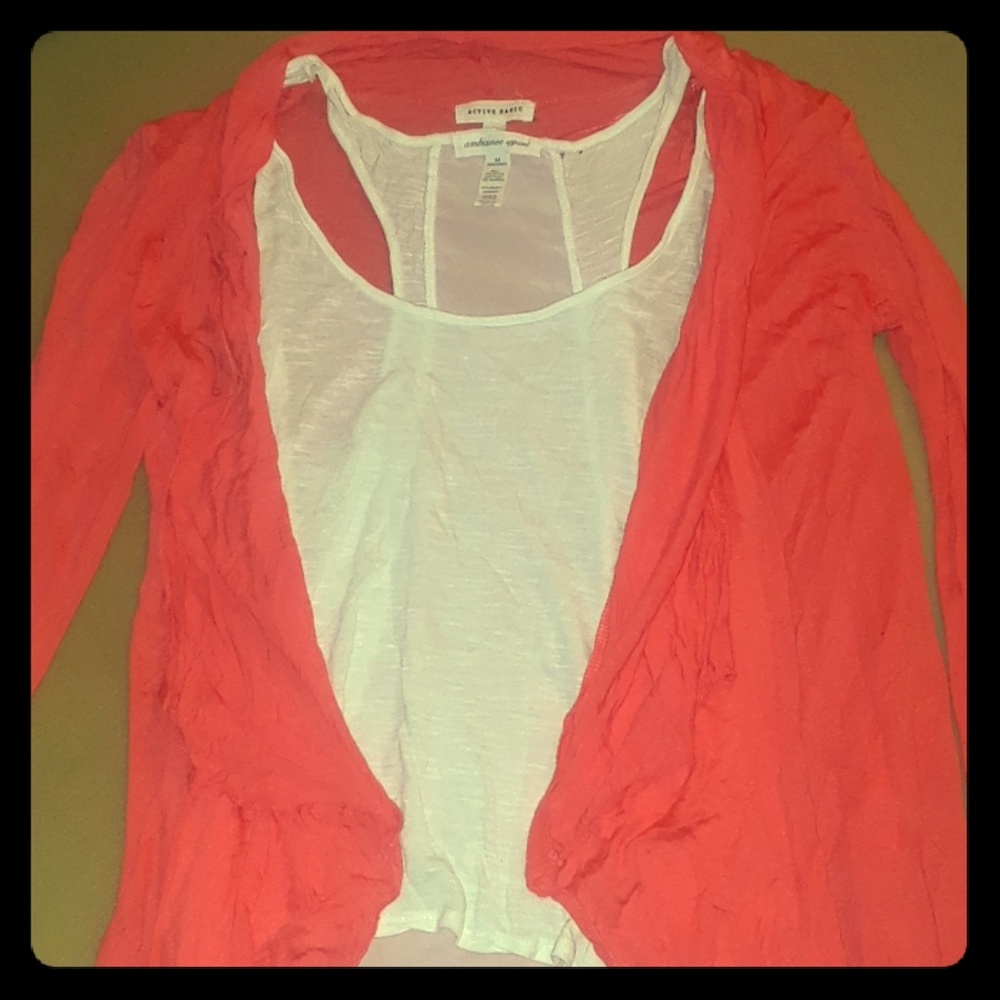 White tanktop pink cardigan